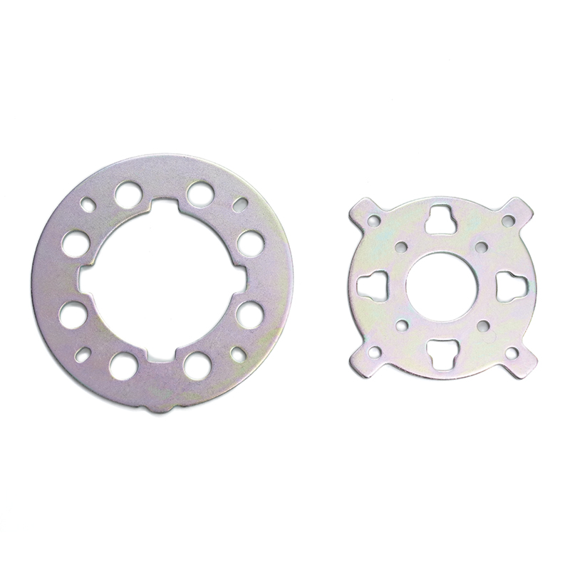 Di mana bahagian kenderaan itu adalah bebibir keluli automotif yang digunakan terutamanya?